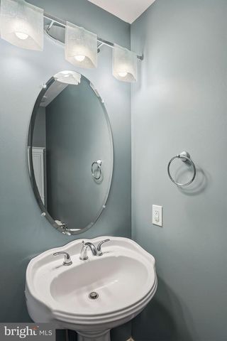 4951 DOGWOOD ST, Shady Side, MD 20764