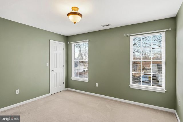 4951 DOGWOOD ST, Shady Side, MD 20764