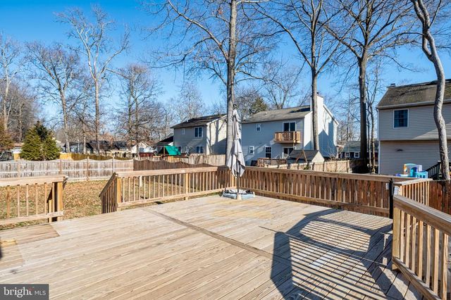 4951 DOGWOOD ST, Shady Side, MD 20764