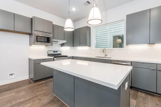 4224 Schuler Street, Houston, TX 77007