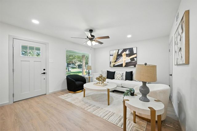 11336 Dalron Drive, Dallas, TX 75218