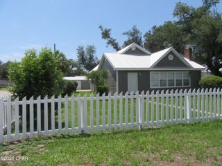 225 Hamilton Avenue, Panama City, FL 32401