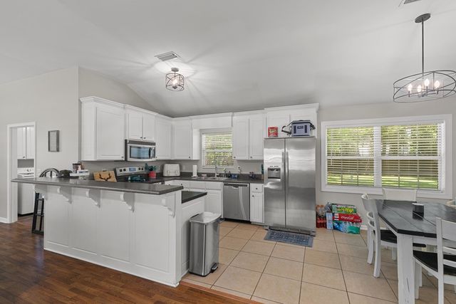 108 Saint Johns Drive, Dothan, AL 36301