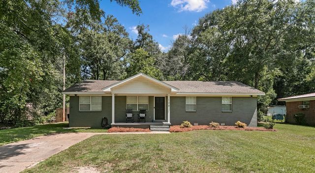 108 Saint Johns Drive, Dothan, AL 36301