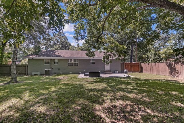 108 Saint Johns Drive, Dothan, AL 36301