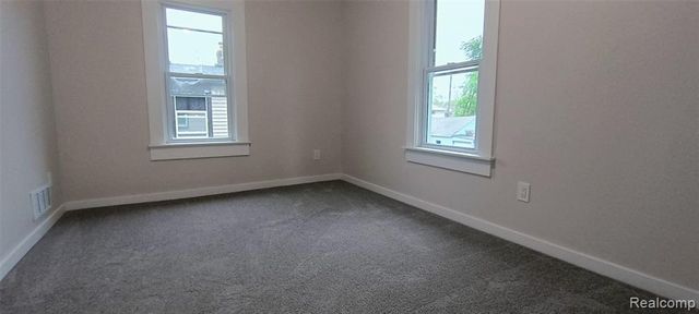 131 Mark Avenue, Pontiac, MI 48341