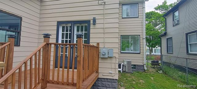 131 Mark Avenue, Pontiac, MI 48341
