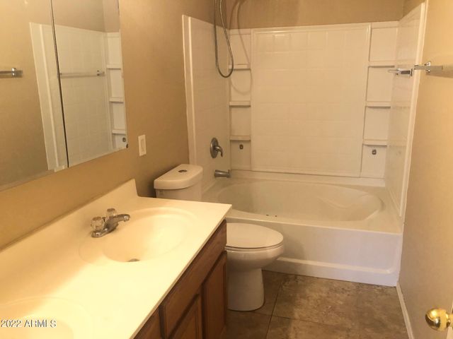 1790 E SILKTASSEL Trail, San Tan Valley, AZ 85143