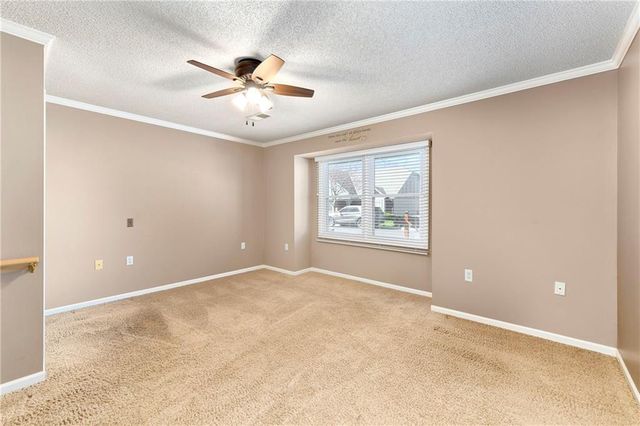 735 N Somerset Terrace, Olathe, KS 66062