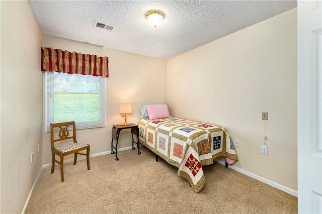 735 N Somerset Terrace, Olathe, KS 66062