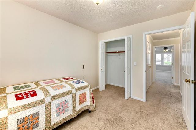 735 N Somerset Terrace, Olathe, KS 66062