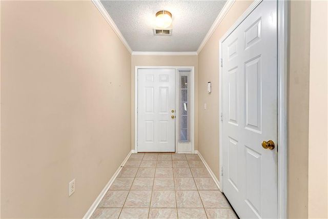 735 N Somerset Terrace, Olathe, KS 66062