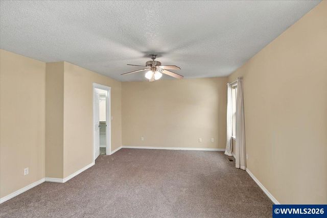 6296 Nicklaus Lp N, Keizer, OR 97303