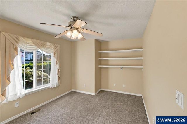 6296 Nicklaus Lp N, Keizer, OR 97303