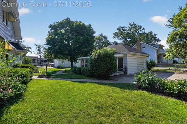 500 E Vienna Street, Clio, MI 48420