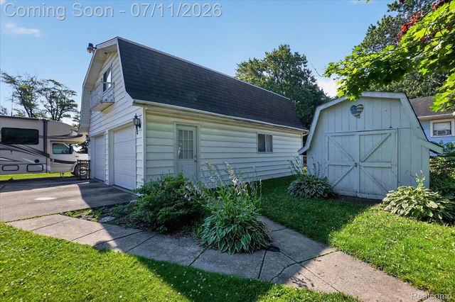 500 E Vienna Street, Clio, MI 48420