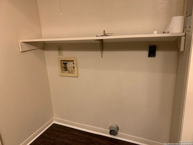 8441 forest ridge # 80, San Antonio, TX 78239
