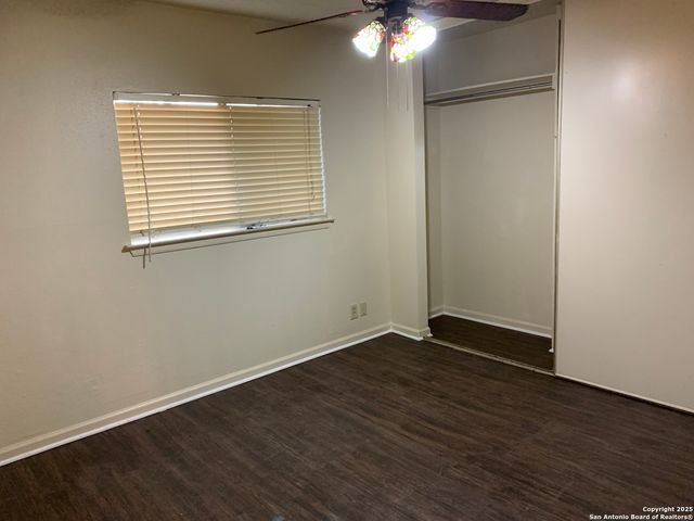 8441 forest ridge # 80, San Antonio, TX 78239