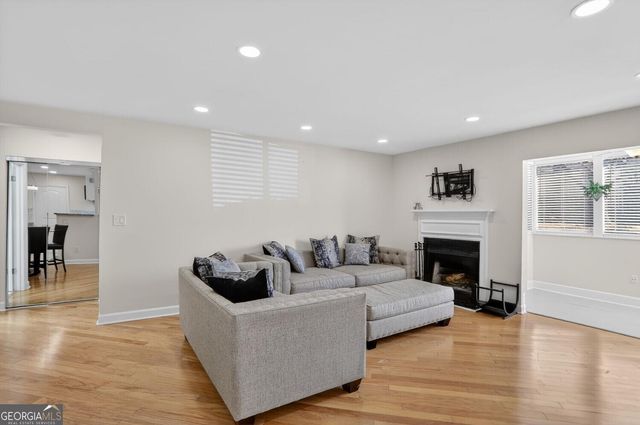 1510 Wingate Way, Sandy Springs, GA 30350