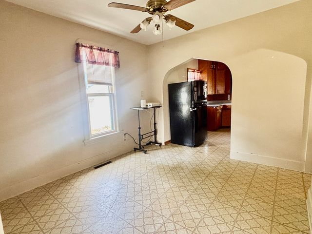 1114 Garfield Avenue, Belvidere, IL 61008