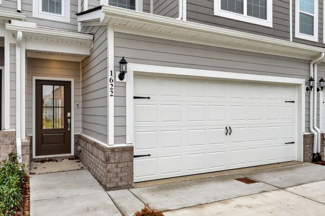 1622 Manuka Ln, Columbia, TN 38401