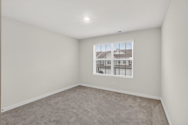 1622 Manuka Ln, Columbia, TN 38401