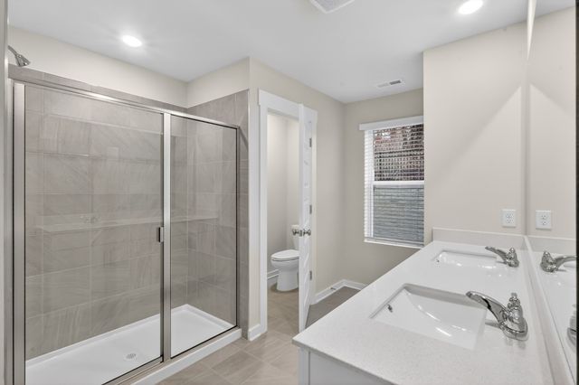 1622 Manuka Ln, Columbia, TN 38401