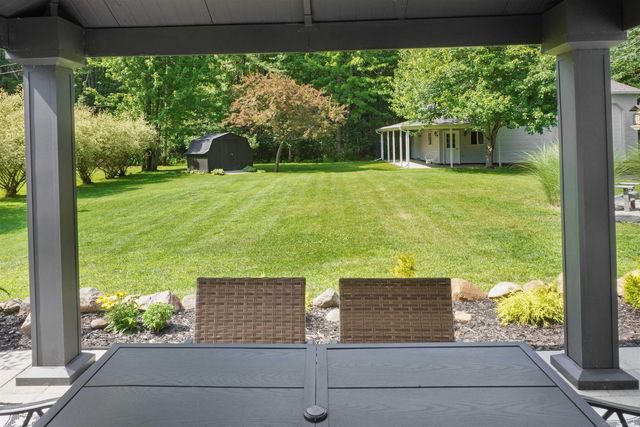 4399 Pine Grove Avenue, Fort Gratiot Twp, MI 48059