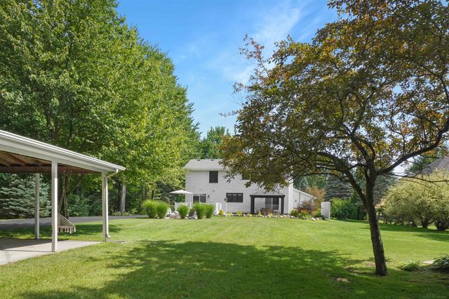 4399 Pine Grove Avenue, Fort Gratiot Twp, MI 48059