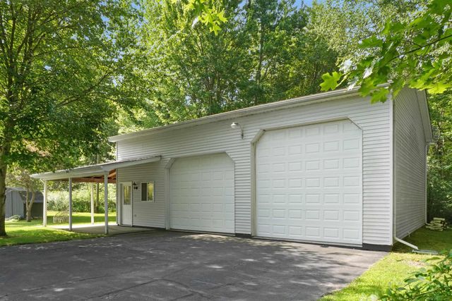 4399 Pine Grove Avenue, Fort Gratiot Twp, MI 48059