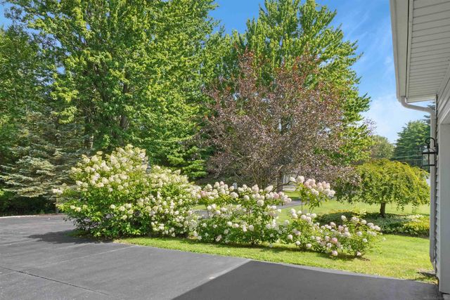 4399 Pine Grove Avenue, Fort Gratiot Twp, MI 48059