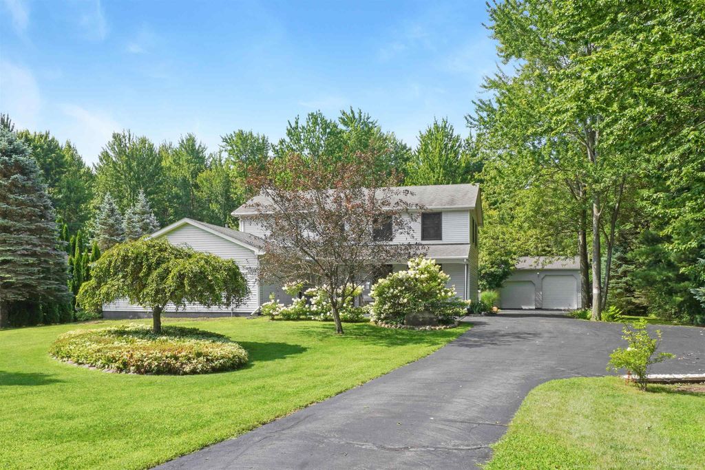 4399 Pine Grove Avenue, Fort Gratiot Twp, MI 48059
