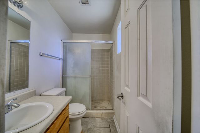 2740 Karen Avenue, Kingman, AZ 86401