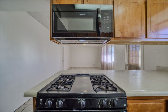 2740 Karen Avenue, Kingman, AZ 86401