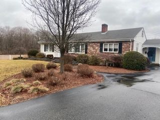 356 Central, Foxboro, MA 02035