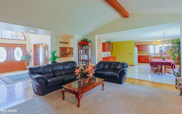 53710 Wellington Drive, Shelby, MI 48315