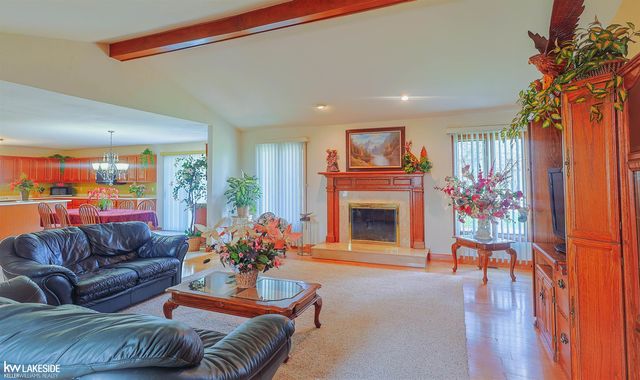 53710 Wellington Drive, Shelby, MI 48315