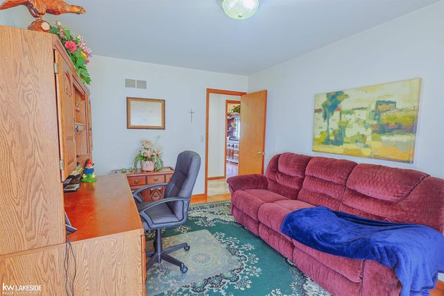 53710 Wellington Drive, Shelby, MI 48315