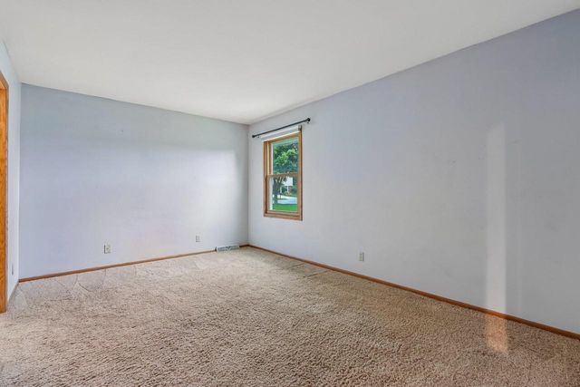 7716 S 83rd STREET, Franklin, WI 53132
