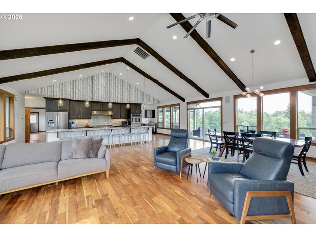 22991 Ne FULQUARTZ LANDING Rd, Dundee, OR 97115
