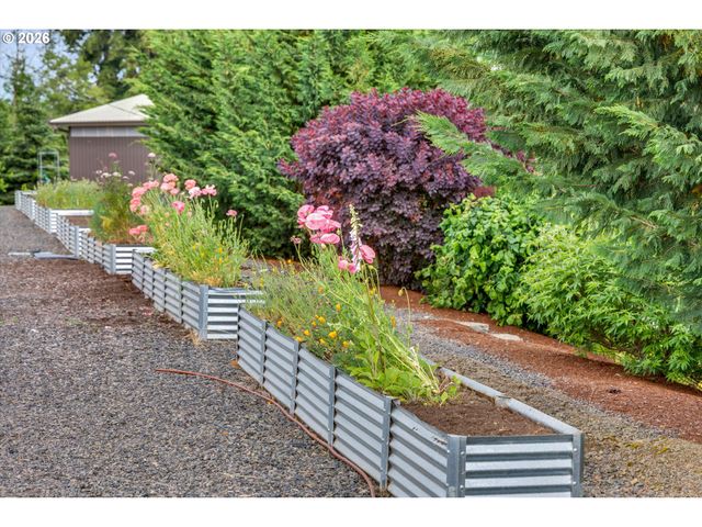 22991 Ne FULQUARTZ LANDING Rd, Dundee, OR 97115
