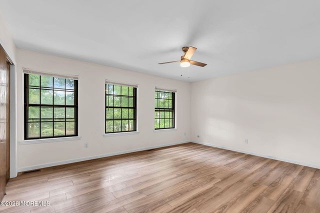 604 Bent Trail 942, Toms River, NJ 08753