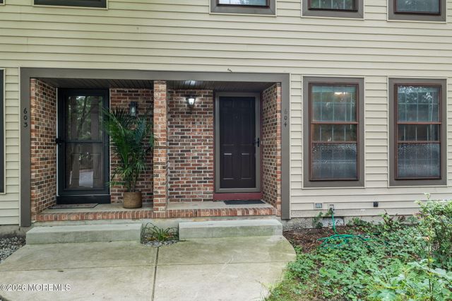 604 Bent Trail 942, Toms River, NJ 08753