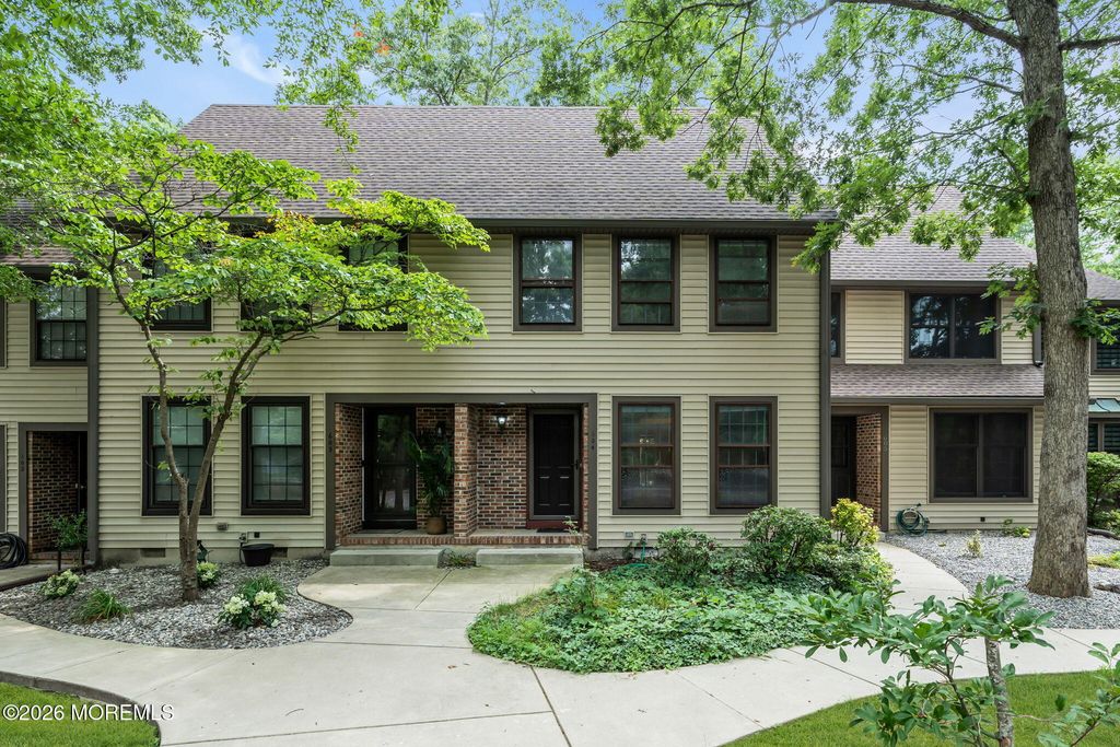 604 Bent Trail 942, Toms River, NJ 08753