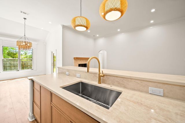 122 Valley Ranch Way, Little Rock, AR 72223