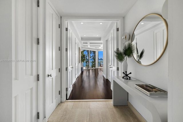 6500 N Bay Road, Miami Beach, FL 33141