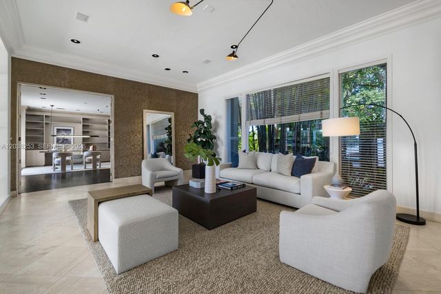 6500 N Bay Road, Miami Beach, FL 33141