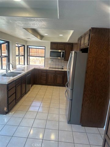 1669 N San Antonio, Upland, CA 91784