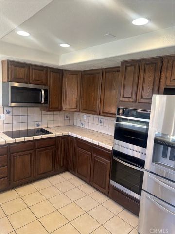 1669 N San Antonio, Upland, CA 91784