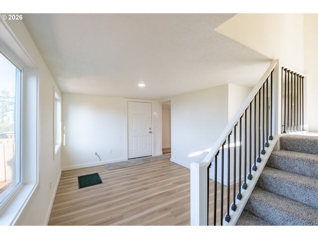 4641 Sw COAST Ave, Lincoln City, OR 97367